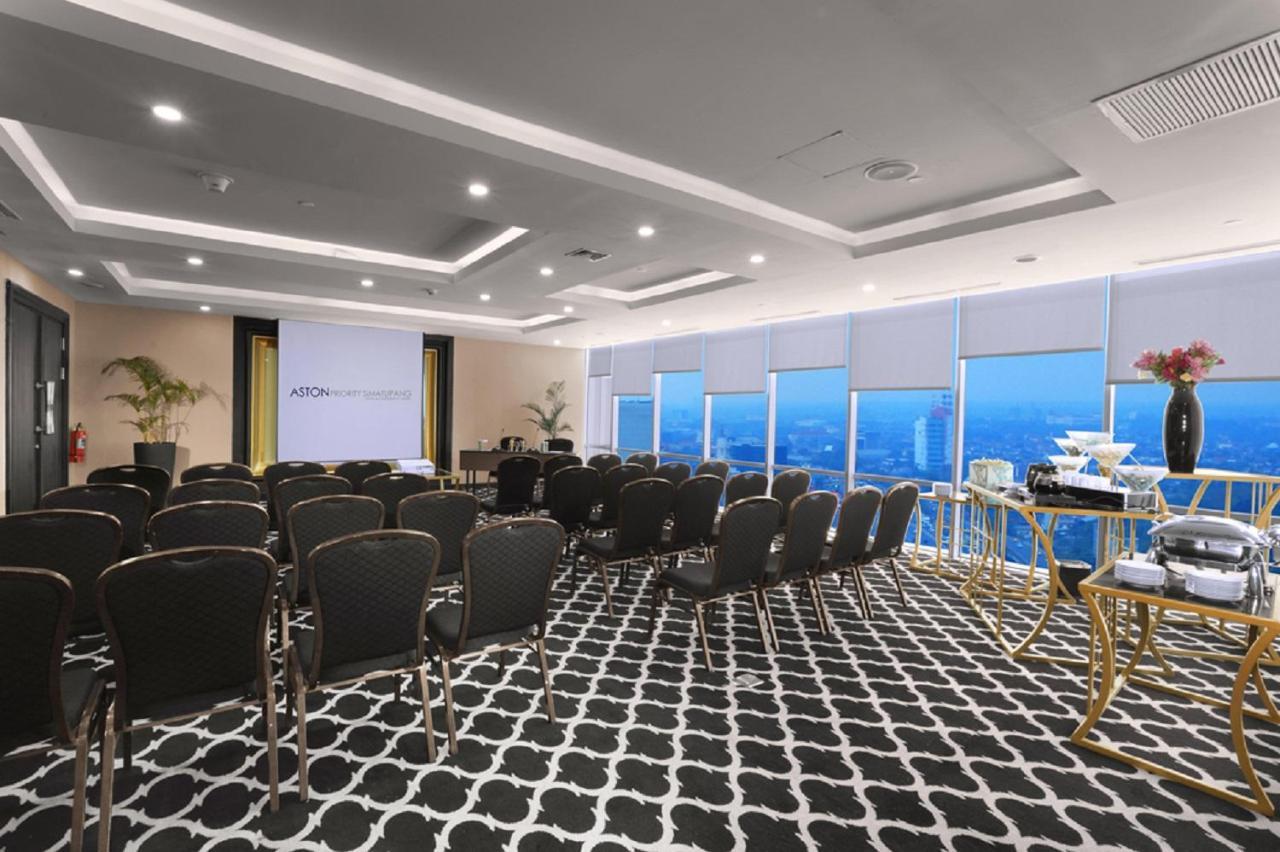 Aston Priority Simatupang Hotel And Conference Center Jakarta Exteriér fotografie