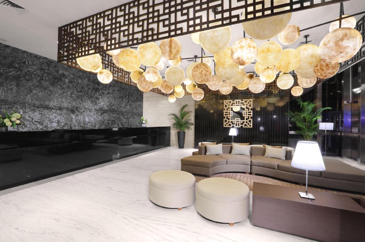 Aston Priority Simatupang Hotel And Conference Center Jakarta Exteriér fotografie