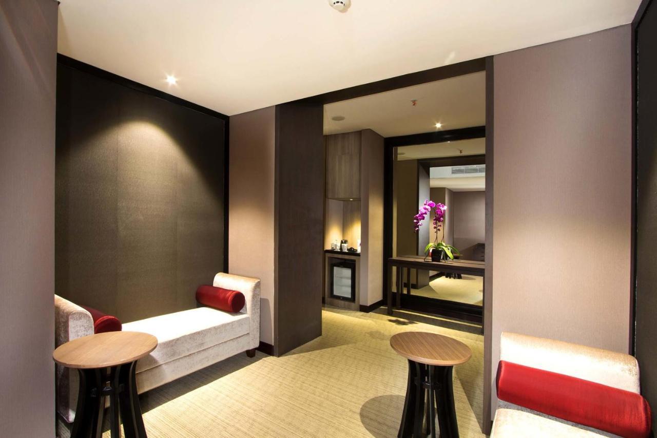 Aston Priority Simatupang Hotel And Conference Center Jakarta Exteriér fotografie