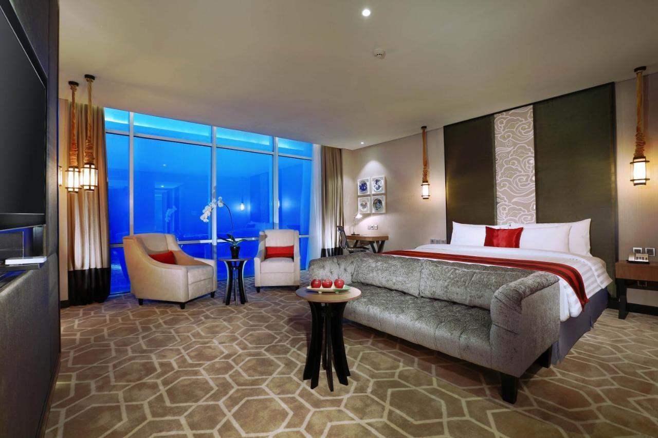 Aston Priority Simatupang Hotel And Conference Center Jakarta Exteriér fotografie
