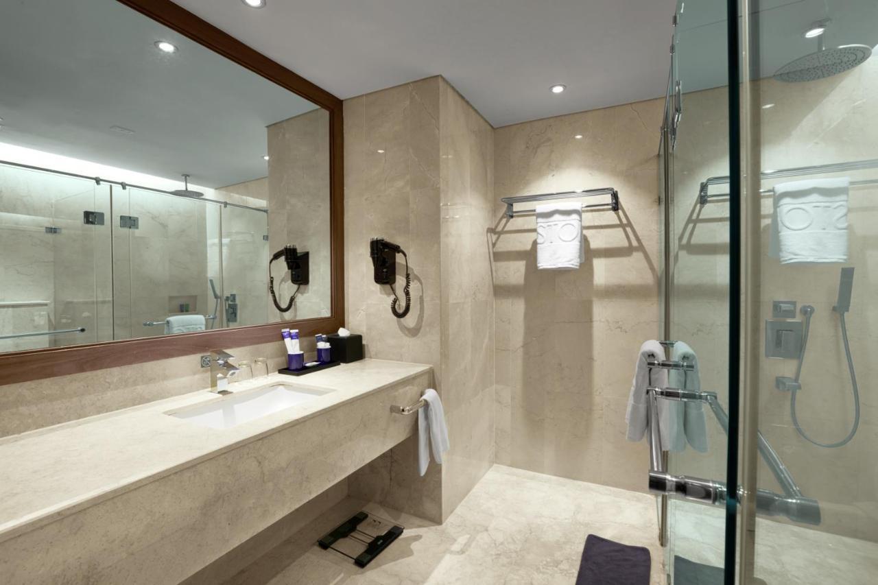 Aston Priority Simatupang Hotel And Conference Center Jakarta Exteriér fotografie