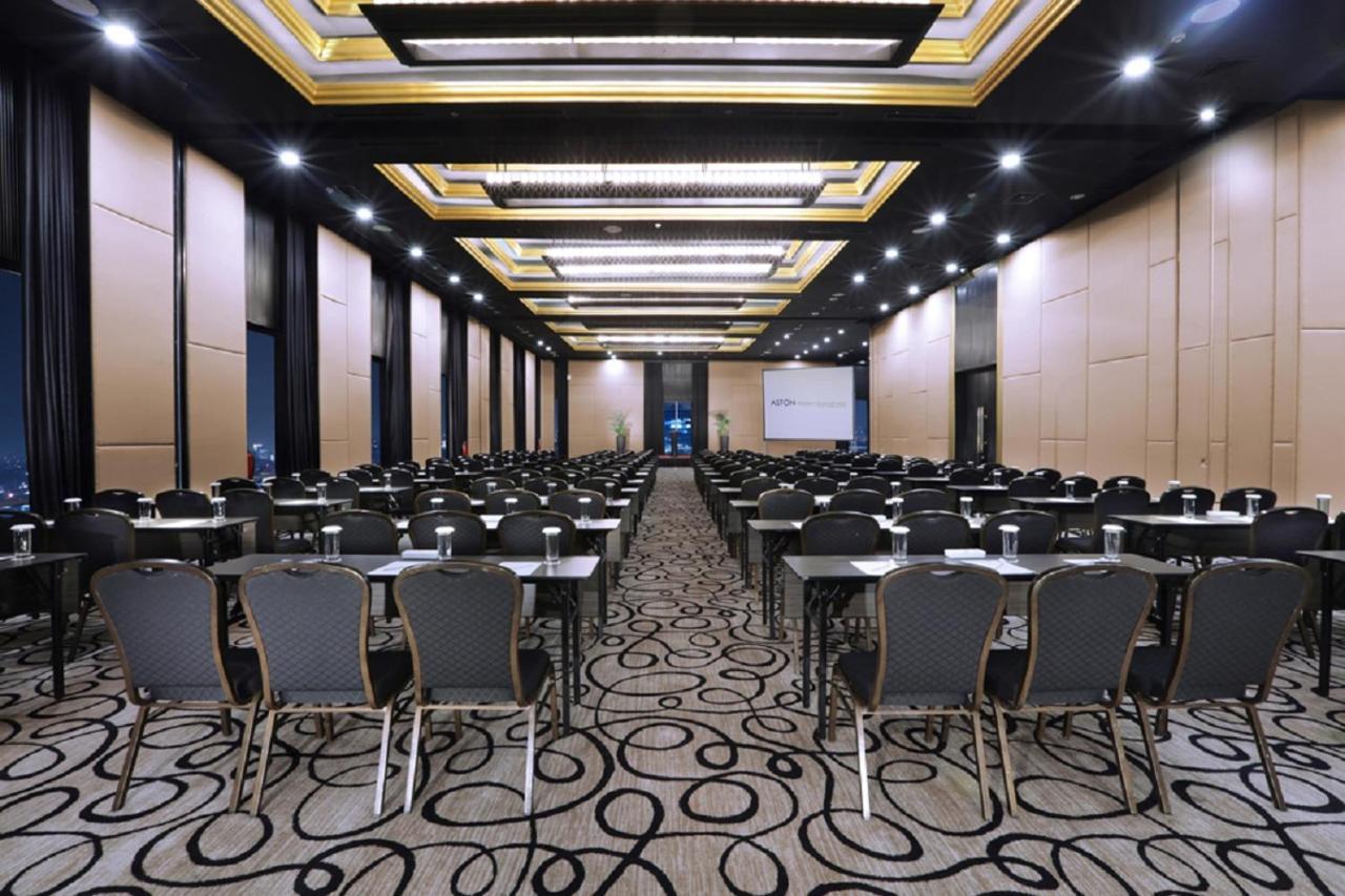 Aston Priority Simatupang Hotel And Conference Center Jakarta Exteriér fotografie